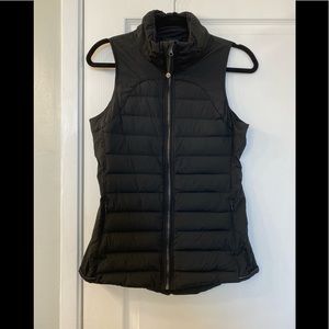 Lululemon Fluffed Up Vest
Black Sz.6